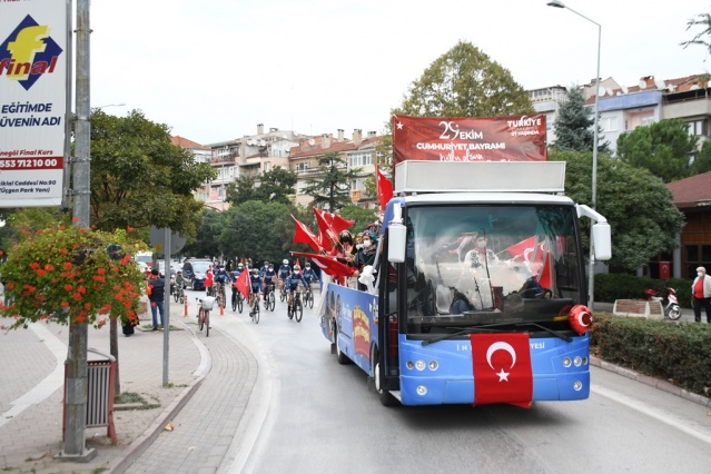 Cumhuriyet coşkusu tüm şehri sardı