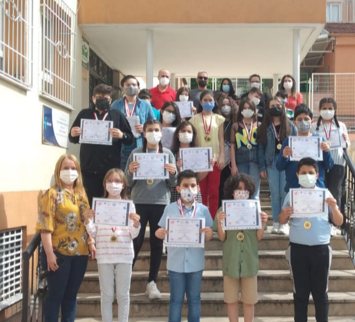 Nuri Erbak Ortaokulu eTwinning Projesini başarıyla tamamladı…