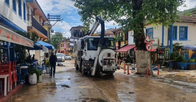 Tirilye’de selin yaraları sarılıyor