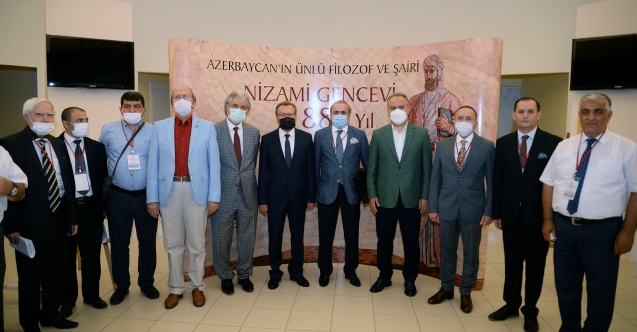 Azerbaycan’ın milli şairi Nizami Gencevi Bursa’da anıldı
