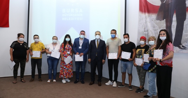 Hayvan severlere ve hayvan satıcılarına eğitim