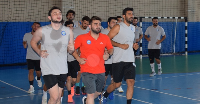 Nilüfer Belediyespor sezona iddialı başlıyor