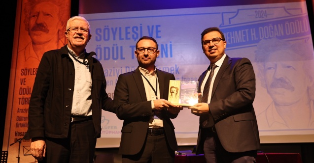 8. Mehmet H. Doğan Ödülü'nün sahibi Hasan Turgut oldu