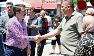 Başkan Yılmaz esnaf ve vatandaşla bayramlaştı