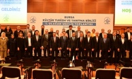 Bursa Kültür Turizm Ve Tanıtma Birliği Başkanı Oktay Yılmaz güven tazeledi
