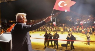 Nilüfer’de yürekler Cumhuriyet için attı