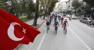 Cumhuriyet coşkusu tüm şehri sardı