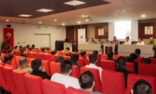 İMO Bursa Şubesi Yönetimi Gençlerle Buluştu