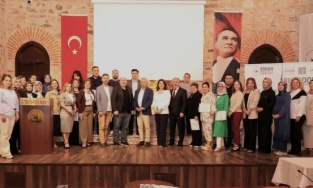 Osmangazi’de aile yapısını güçlendiren proje sona erdi