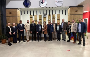 Gençlerin kariyer rotası için iş birliği