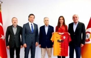 Galatasaray'a yeni forma sponsoru