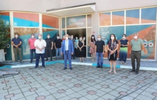 Nilüfer'de sosyal mesafeli bayramlaşma