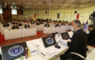 Başkan Aktaş: Kimse tribünlere oynamasın