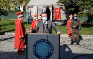 Azerbaycan Devlet Bayrak Günü  ve Şuşa’nın işgalden kurtuluşu BUÜ’de kutlandı