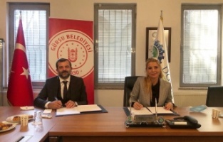 Gençler için güç birliği artıyor