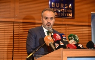 AK Parti Bursa İl Başkanı Davut Gürkan görevi teslim aldı