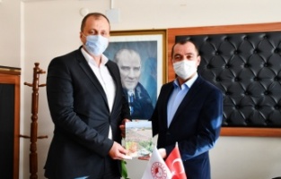 Başkan Usta’dan çifçilere destek