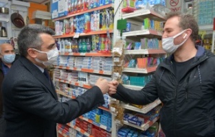 Başkan Yılmaz’dan esnafa destek