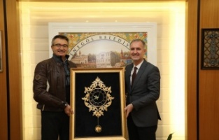 Kürşat Tüzmen’den Başkan Taban’a ziyaret