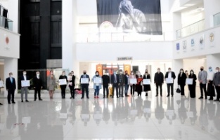 Sosyal mesafeli ruhsat töreni