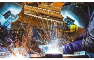 İş dünyası sanayi üretim artışından memnun