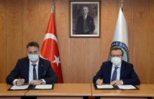 Üniversite-Sanayi işbirliğine Çilek Mobilya desteği