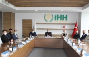 Bursa'da Genç MÜSİAD'dan İHH’ya ziyaret
