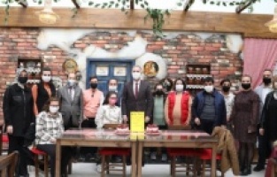 Başkan Taban özel öğrencileri yalnız bırakmadı