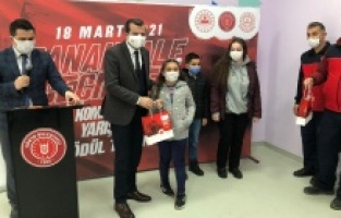 Çanakkale ruhunu kaleme dökerek ödül kazandılar