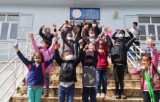 Kitap ve oyuncaklar KalDer Bursa’dan