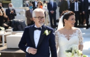 Bursa Nilüfer Belediye Başkanı Turgay Erdem ve Zeynep Terzioğlu evlendi