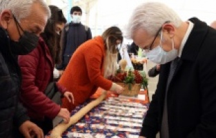 Bursa Nilüfer’de yerel tohum dağıtımı sürüyor