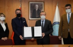 BUÜ’den lise öğrencilerine kütüphane desteği