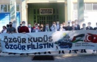 Ak Partili Vekil Kılıç’tan BUÜ’deki Filistinli öğrencilere destek