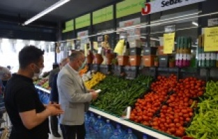 Başkan Sertaslan market denetiminde