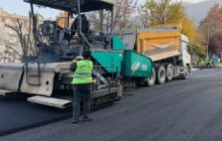 Bursa Yıldırım'da yollar yenileniyor