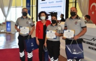 Başarılı personeller ödüllendiriliyor