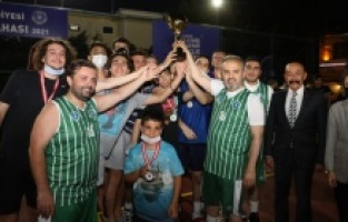 Başkan Aktaş, ‘İhtiyar Delikanlılar’la kapıştı