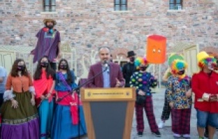 Bursa sokakları sanatla şenleniyor