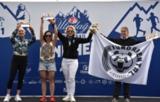 Zirvedeki dev maratonda renkli final