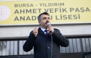 Başkan Yılmaz mesaiye öğrencilerle başlıyor