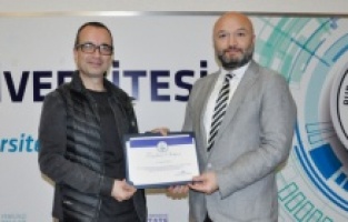 Ünlü Yönetmen Özer Feyzioğlu BTÜ'lü Öğrencilerle Buulştu