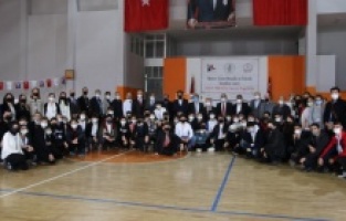 Yıldırımlı Mimar Sinan Mesleki ve Teknik Anadolu Lisesi gençlerinin bilim fuarı coşkusu