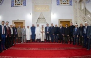 Başkan Dündar, Sofya’dan barış mesajı verdi