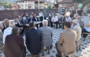 AK Teşkilatlar Ramazan’ın bereketini iftardan sahura Bursa halkı ile paylaşıyor