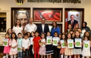 Atıklardan çileklere Başkan Kanar’dan tam not