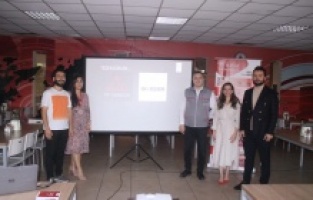 Yanlış duruş postür bozukluğu iskelet ağrıların başlıca sebebi