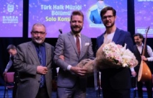 Bursalılar türkülerle coştu