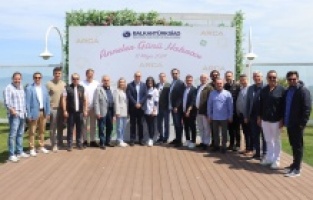 BALKANTÜRKSİAD’dan Anneler Günü kutlaması