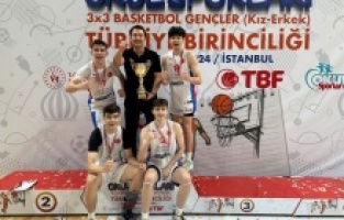 Bursa Sınav Koleji Türkiye Şampiyonu